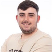 Ofrezco clases particulares adaptadas al nivel de cada alumno.